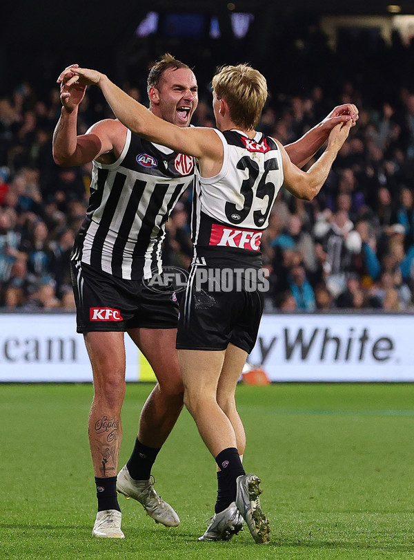 AFL 2025 Round 09 - Port Adelaide v Adelaide - A-59398869