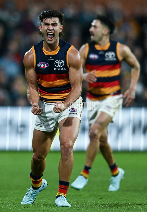 AFL 2025 Round 09 - Port Adelaide v Adelaide - A-59398883