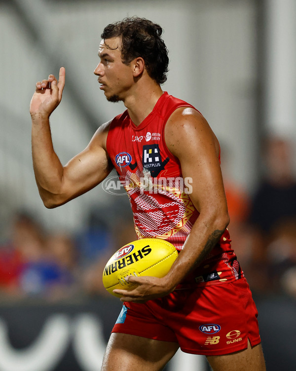 AFL 2025 Round 09 - Gold Coast v Western Bulldogs - A-59398884