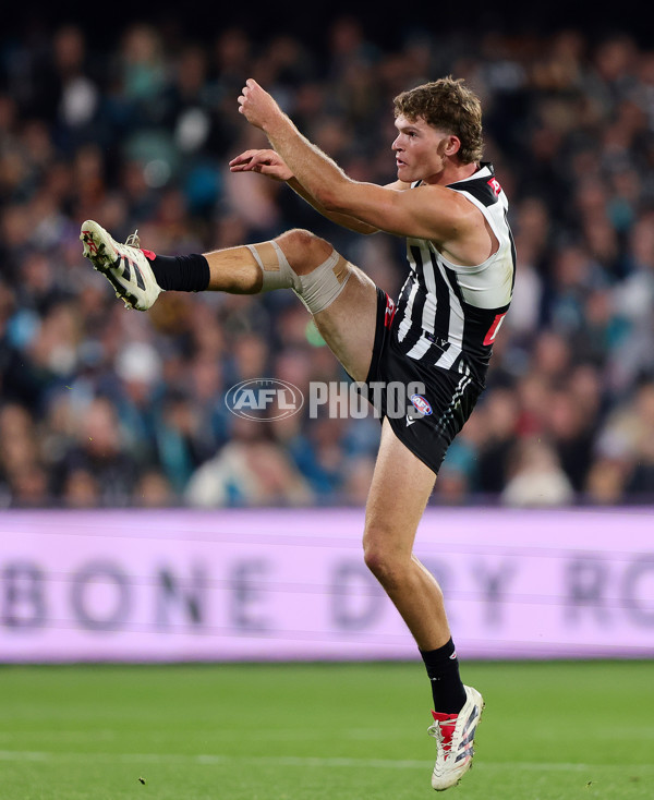 AFL 2025 Round 09 - Port Adelaide v Adelaide - A-59399323