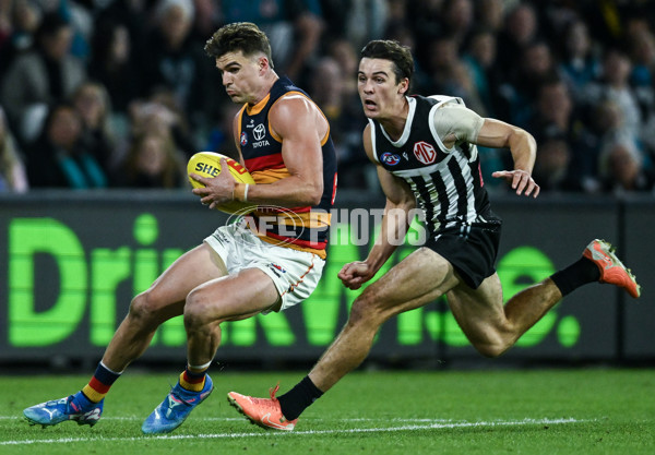 AFL 2025 Round 09 - Port Adelaide v Adelaide - A-59399327