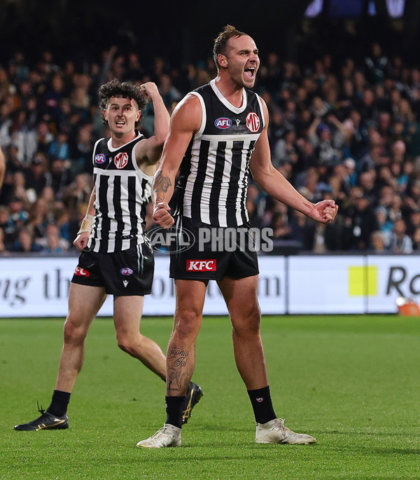 AFL 2025 Round 09 - Port Adelaide v Adelaide - A-59399346