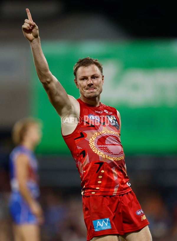 AFL 2025 Round 09 - Gold Coast v Western Bulldogs - A-59399380
