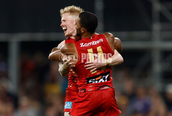 AFL 2025 Round 09 - Gold Coast v Western Bulldogs - A-59402052