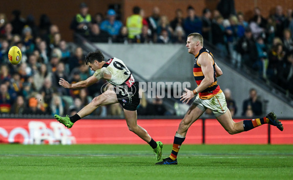 AFL 2025 Round 09 - Port Adelaide v Adelaide - A-59402087