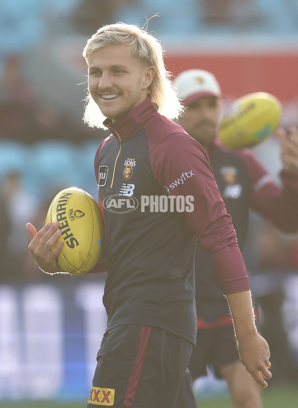 AFL 2025 Round 09 - North Melbourne v Brisbane - A-59417559