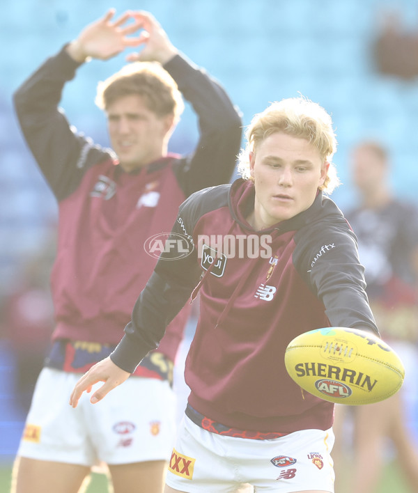 AFL 2025 Round 09 - North Melbourne v Brisbane - A-59417563