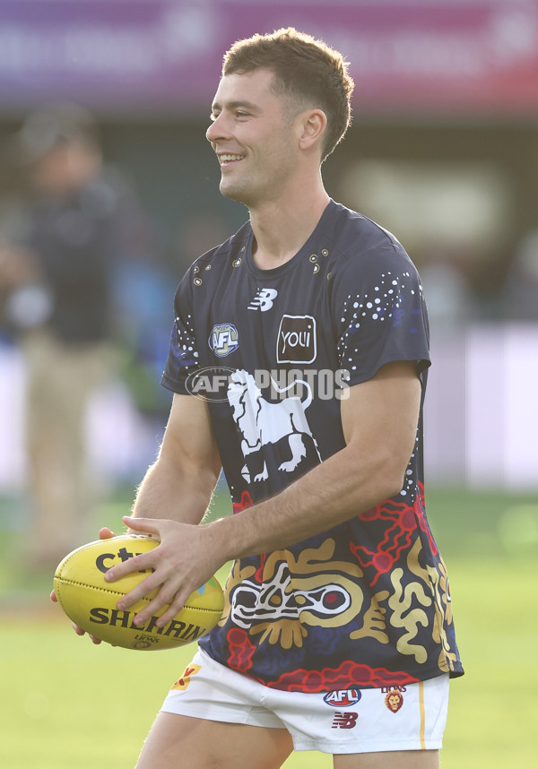 AFL 2025 Round 09 - North Melbourne v Brisbane - A-59417576