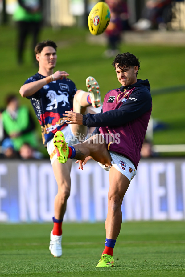 AFL 2025 Round 09 - North Melbourne v Brisbane - A-59417588