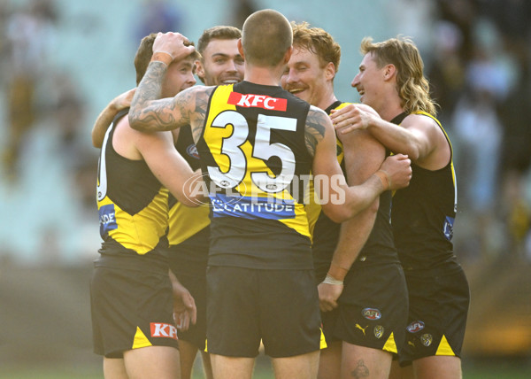 AFL 2025 Round 09 - Richmond v West Coast - A-59420878