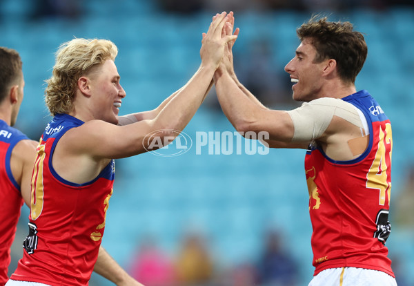 AFL 2025 Round 09 - North Melbourne v Brisbane - A-59421595