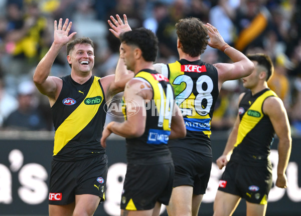 AFL 2025 Round 09 - Richmond v West Coast - A-59421613
