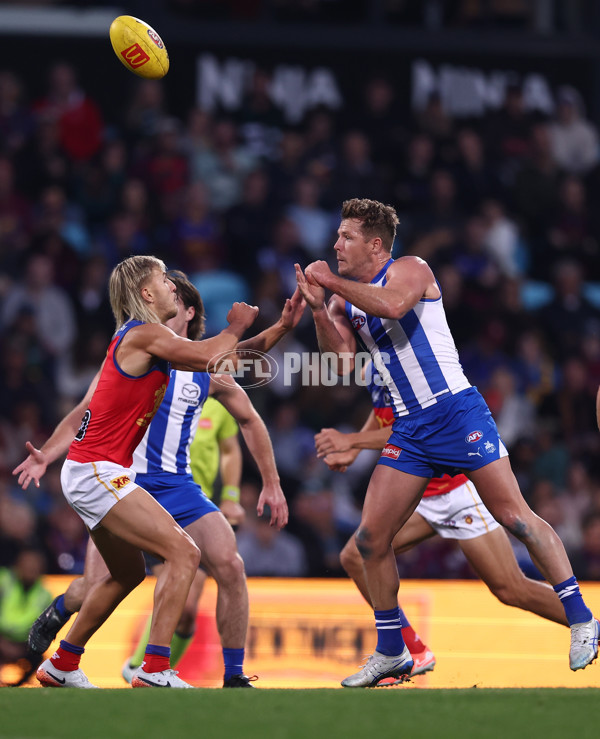 AFL 2025 Round 09 - North Melbourne v Brisbane - A-59424778