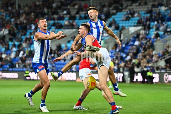 AFL 2025 Round 09 - North Melbourne v Brisbane - A-59424838