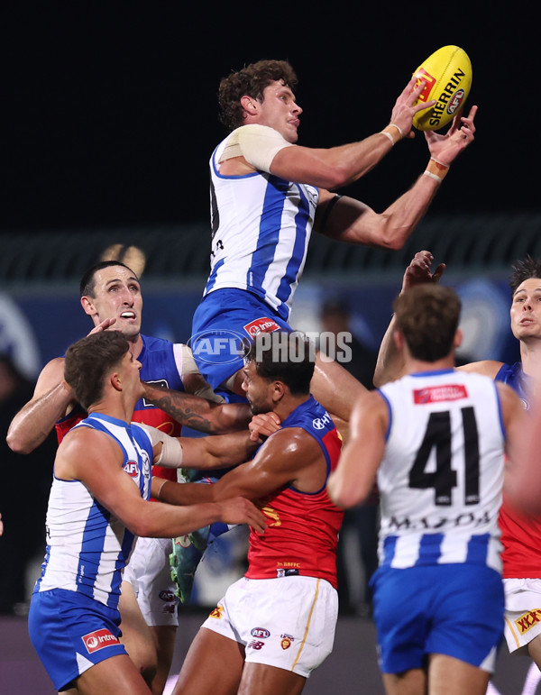AFL 2025 Round 09 - North Melbourne v Brisbane - A-59426537