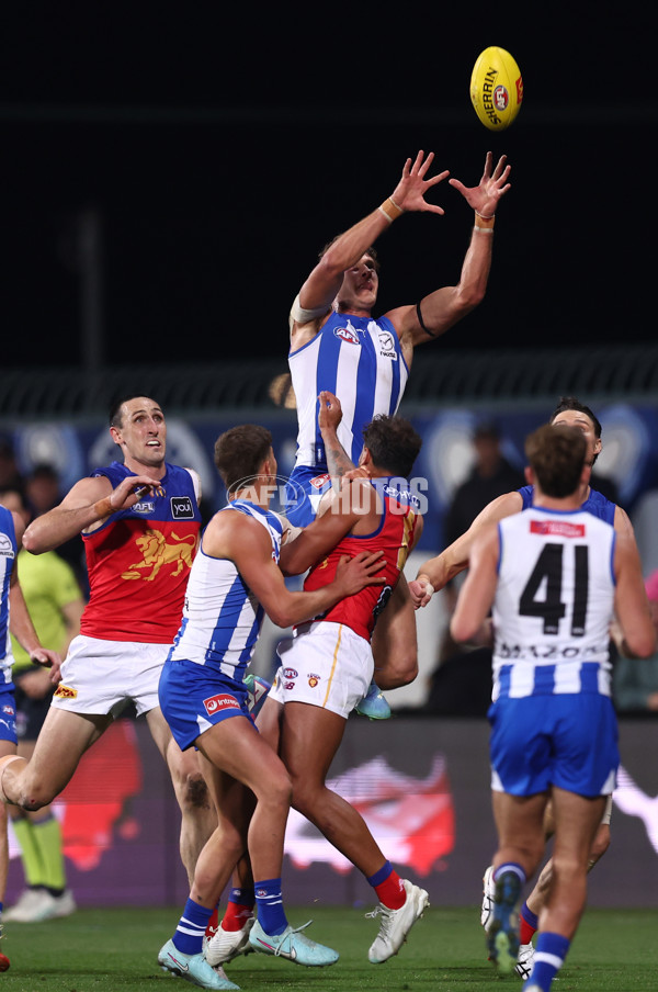 AFL 2025 Round 09 - North Melbourne v Brisbane - A-59426538