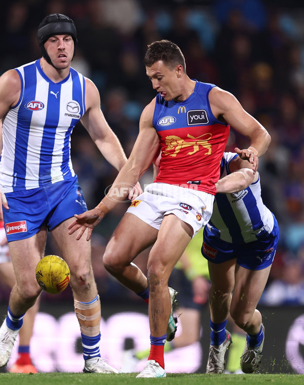 AFL 2025 Round 09 - North Melbourne v Brisbane - A-59427558