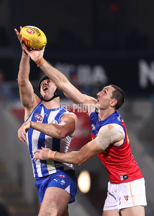 AFL 2025 Round 09 - North Melbourne v Brisbane - A-59427561