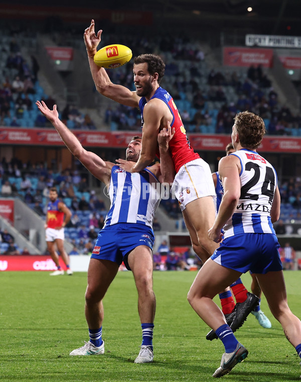 AFL 2025 Round 09 - North Melbourne v Brisbane - A-59427586