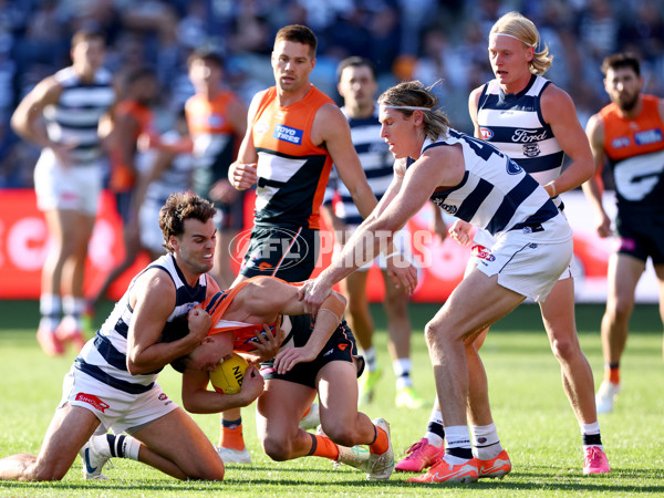 AFL 2025 Round 09 - Geelong v GWS - A-59433085