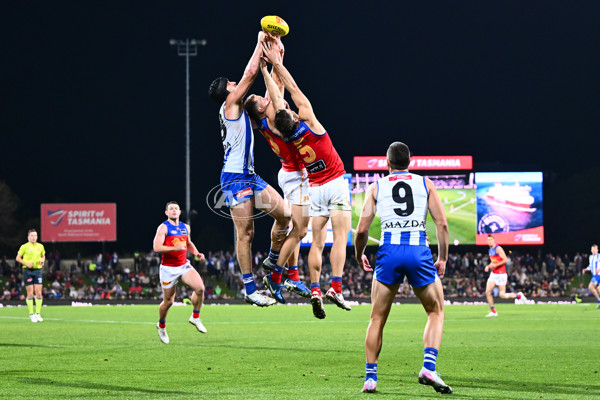 AFL 2025 Round 09 - North Melbourne v Brisbane - A-59433088