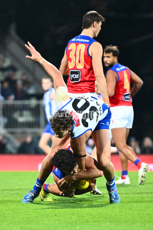 AFL 2025 Round 09 - North Melbourne v Brisbane - A-59433098