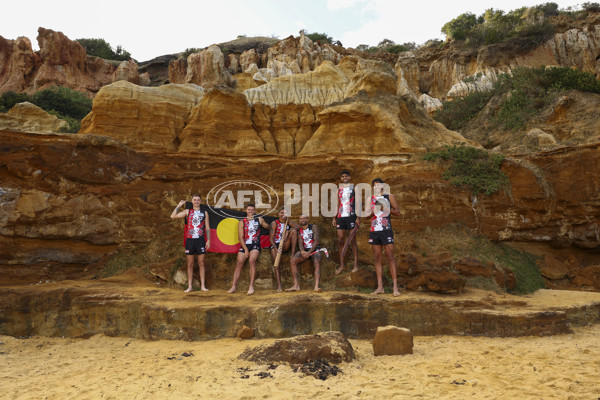 AFL 2025 Media - St Kilda Indigenous Guernsey - A-59443110