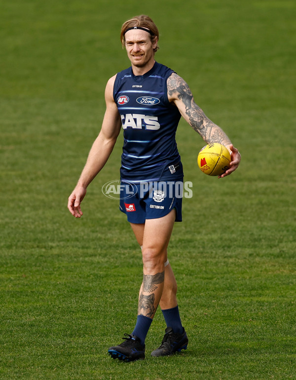 AFL 2025 Training - Geelong 150525 - A-59465368