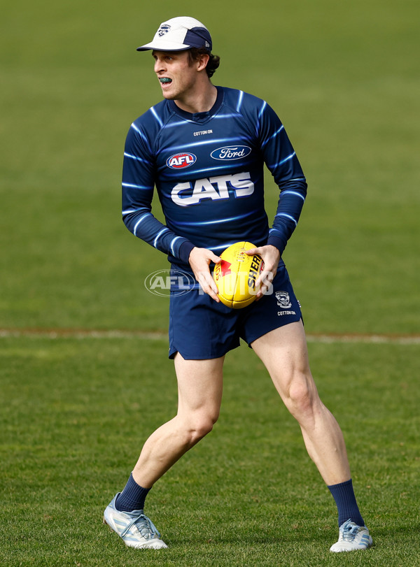 AFL 2025 Training - Geelong 150525 - A-59465687