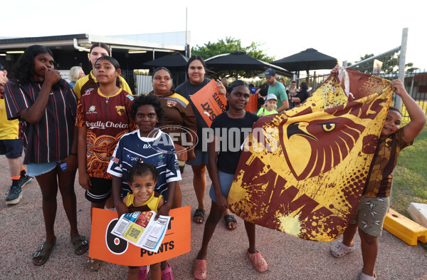 AFL 2025 Round 10 - Gold Coast v Hawthorn - A-59467612
