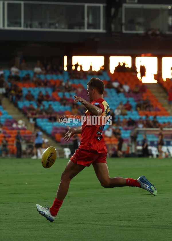 AFL 2025 Round 10 - Gold Coast v Hawthorn - A-59467618