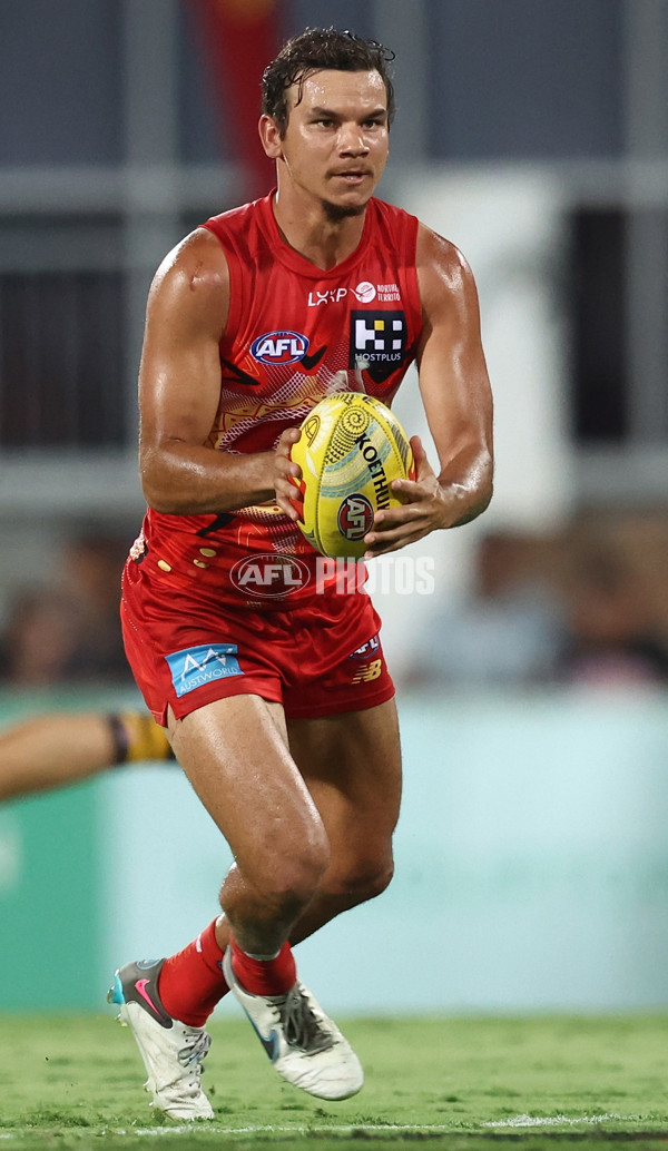 AFL 2025 Round 10 - Gold Coast v Hawthorn - A-59470023