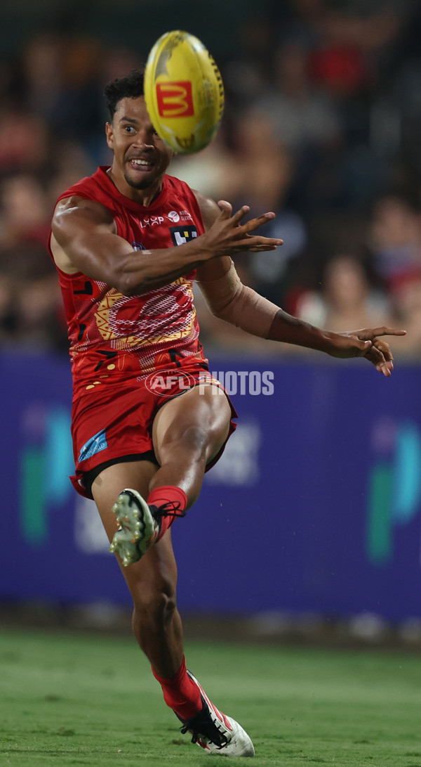 AFL 2025 Round 10 - Gold Coast v Hawthorn - A-59470085
