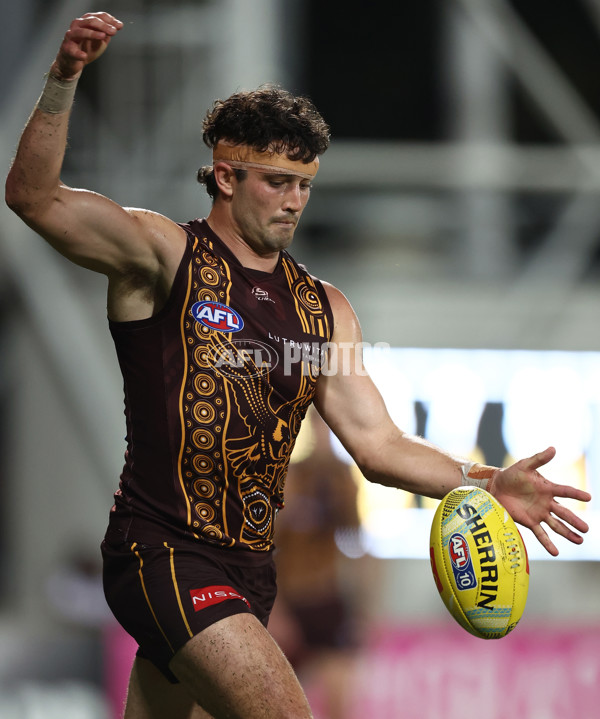 AFL 2025 Round 10 - Gold Coast v Hawthorn - A-59470096