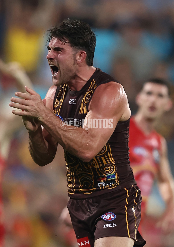 AFL 2025 Round 10 - Gold Coast v Hawthorn - A-59470551