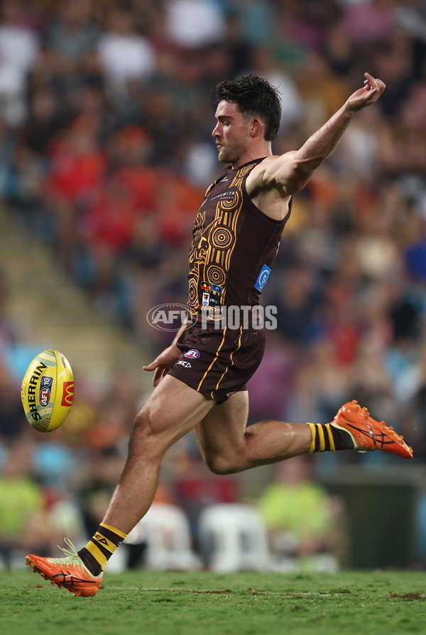 AFL 2025 Round 10 - Gold Coast v Hawthorn - A-59470552