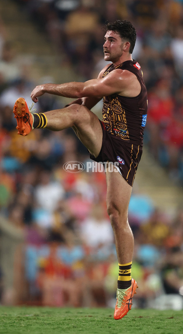 AFL 2025 Round 10 - Gold Coast v Hawthorn - A-59470555