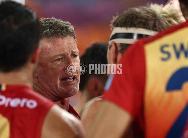 AFL 2025 Round 10 - Gold Coast v Hawthorn - A-59470566