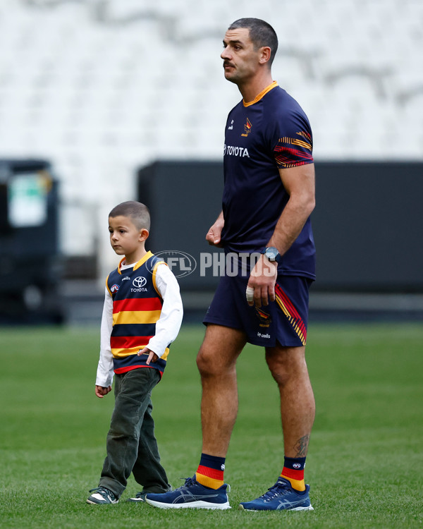 AFL 2025 Training - Adelaide 160525 - A-59476648