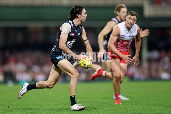 AFL 2025 Round 10 - Sydney v Carlton - A-59481164