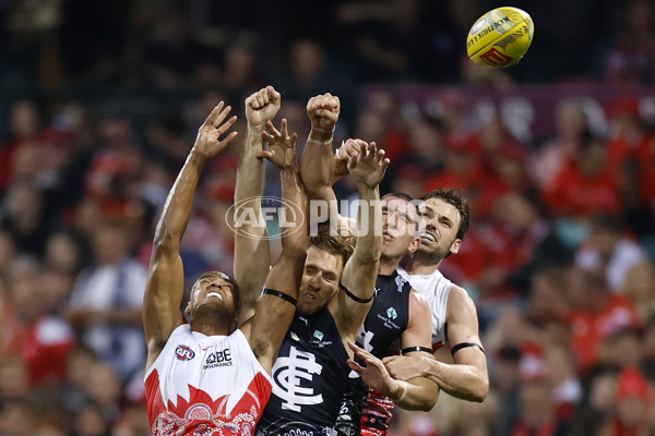 AFL 2025 Round 10 - Sydney v Carlton - A-59481184