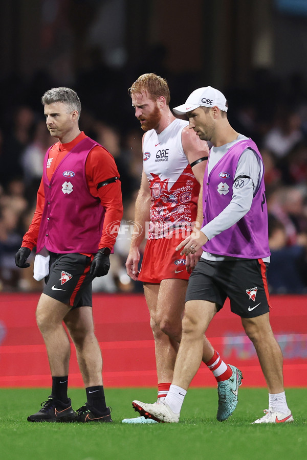 AFL 2025 Round 10 - Sydney v Carlton - A-59481207