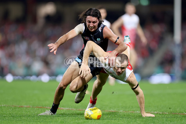 AFL 2025 Round 10 - Sydney v Carlton - A-59481574