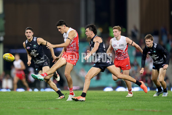 AFL 2025 Round 10 - Sydney v Carlton - A-59484900