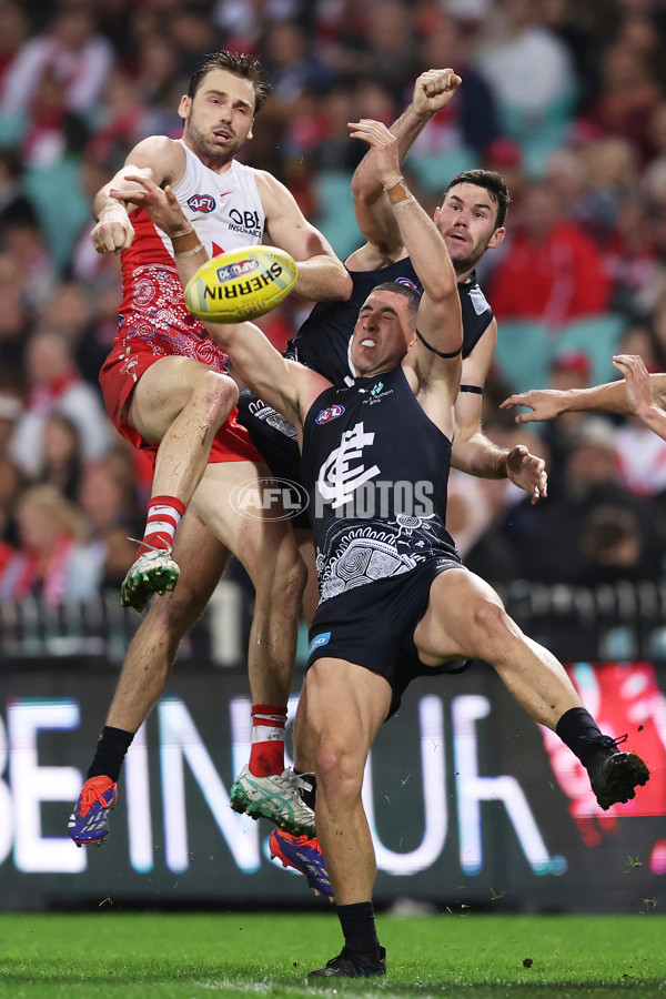 AFL 2025 Round 10 - Sydney v Carlton - A-59484919
