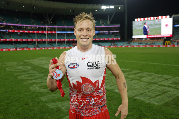 AFL 2025 Round 10 - Sydney v Carlton - A-59487396