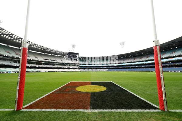 AFL 2025 Round 10 - Collingwood v Kuwarna - A-59487475