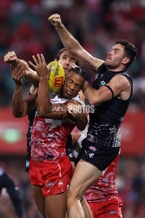 AFL 2025 Round 10 - Sydney v Carlton - A-59487552