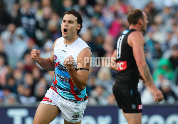 AFL 2025 Round 10 - Yartapuulti v Geelong - A-59503133