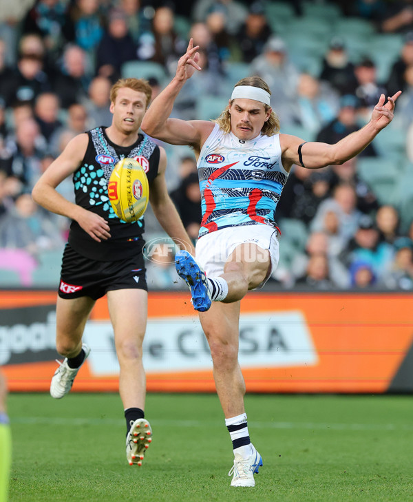 AFL 2025 Round 10 - Yartapuulti v Geelong - A-59505653
